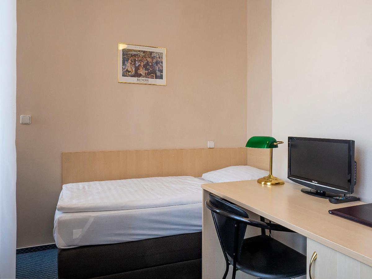 Hotel Olympia Česká Lípa Exteriör bild