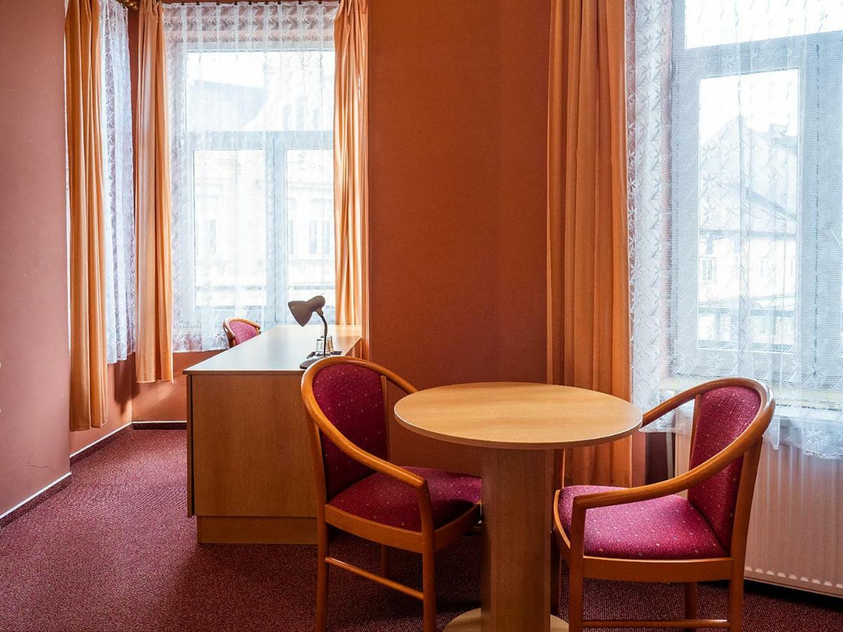 Hotel Olympia Česká Lípa Exteriör bild