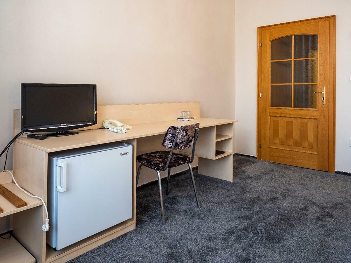 Hotel Olympia Česká Lípa Exteriör bild