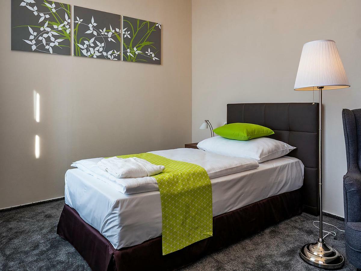 Hotel Olympia Česká Lípa Exteriör bild