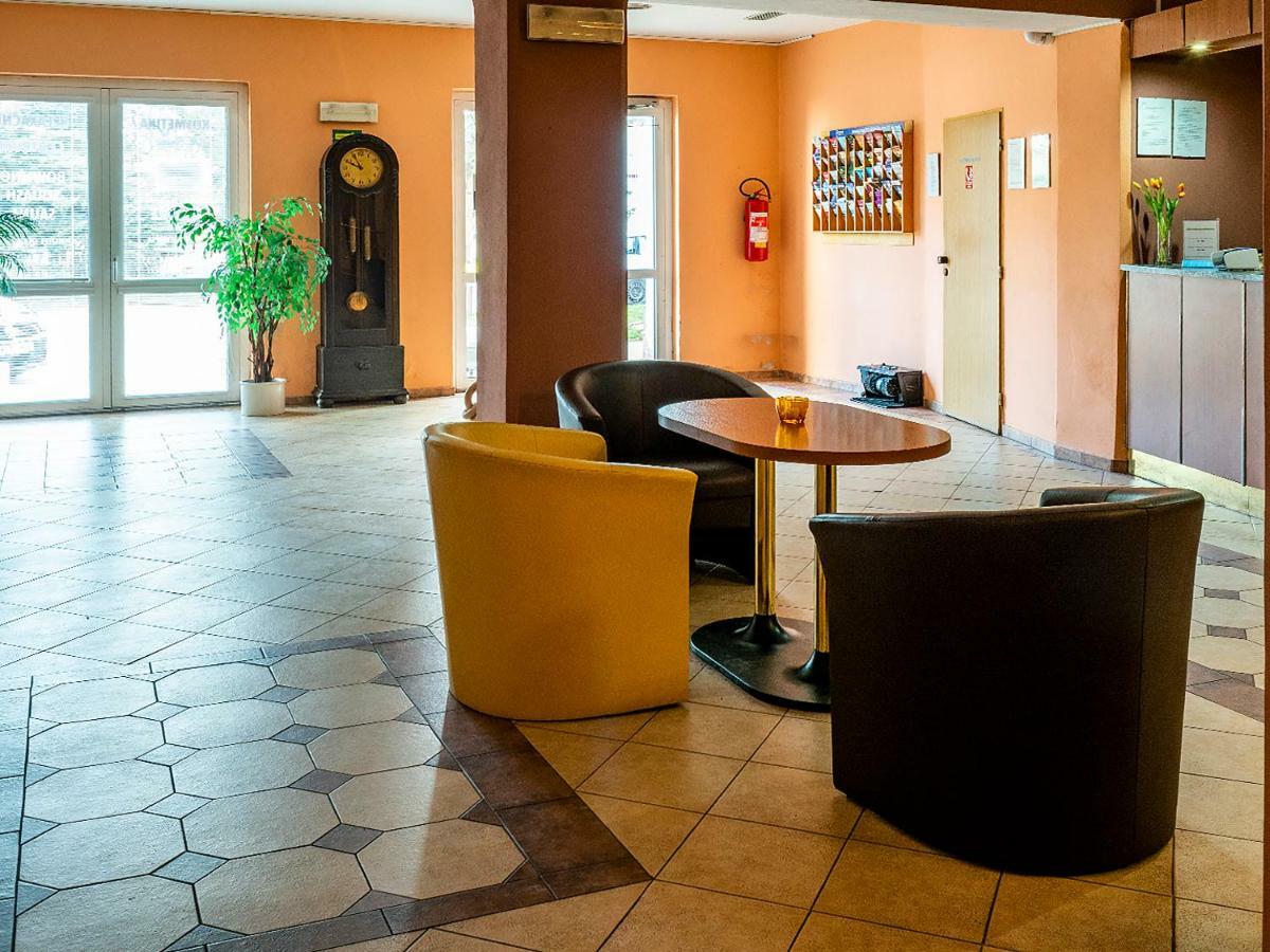 Hotel Olympia Česká Lípa Exteriör bild
